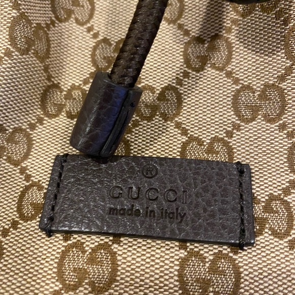 GUCCI Brown Monogram GG Canvas Drawstring Backpack - Picture 4 of 11